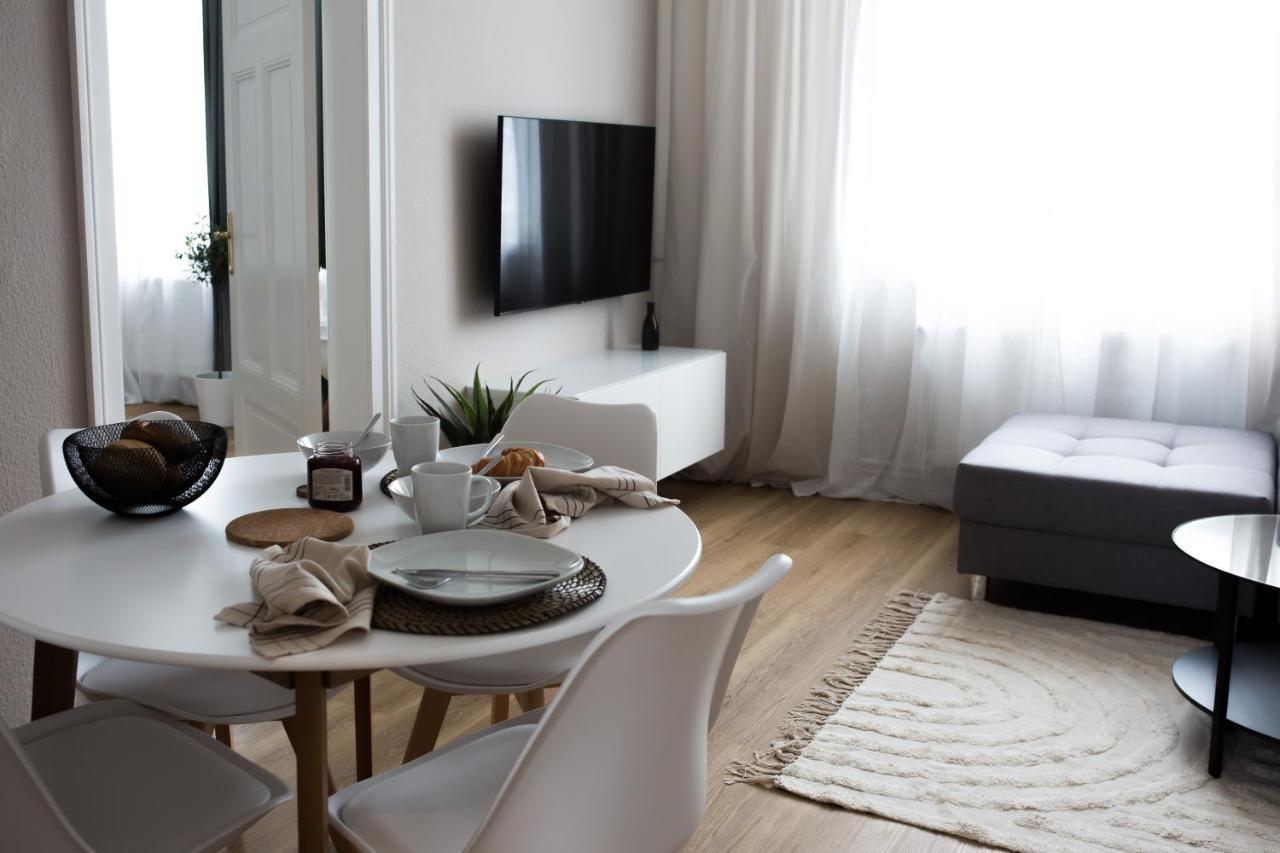 Modernes Lieblingsfleck I 2 Schlafzimmer I 4 Betten I Zentrumsnah Apartment *